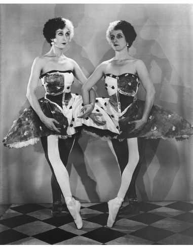 Man Ray|Man Ray Print|man ray tirage photographique argentique|Les Ballets Russes, 1925|156,00&nbsp;€|Photothèque Man Ray - TELIMAGE